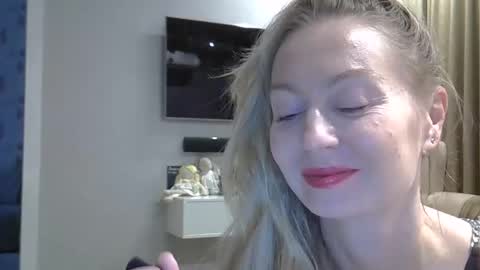 Zarina Swift online show from October 25, 10:36 am