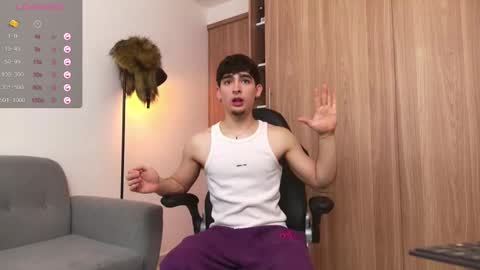 Zenn online show from January 31, 1:02 pm