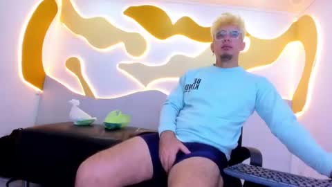 zeustrys online show from July 30, 12:17 pm