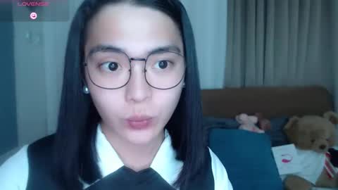 im your lovely zhaviabigcock here online show from April 19, 7:42 am