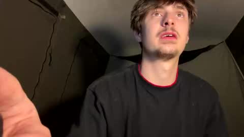 ziggy758084 online show from March 19, 1:44 am