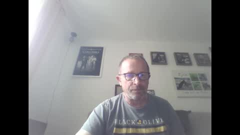 Zippi online show from October 4, 11:52 am