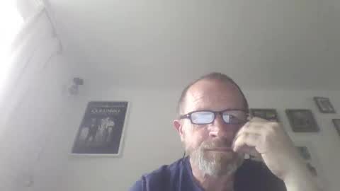 Zippi online show from May 11, 4:59 pm
