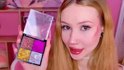 Im Zoe online show from February 6, 3:37 pm