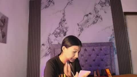 Zoe Blake online show from May 19, 3:24 am