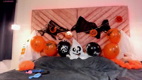 SWEET ZOE online show from November 14, 8:22 pm