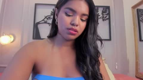 Zoe online show from November 15, 5:20 am