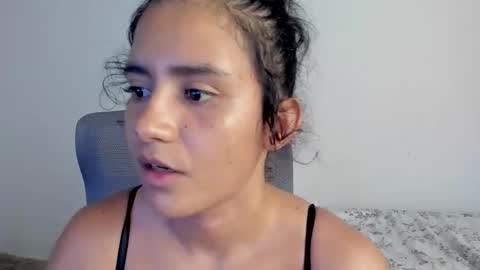Zoe online show from June 11, 2:53 am