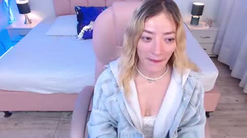 zoe online show from June 30, 2:55 am