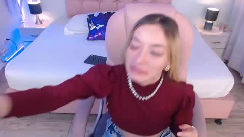 zoe online show from July 2, 3:15 am