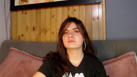 Zoee online show from September 21, 3:10 am