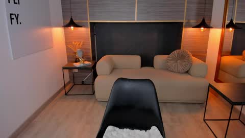 ZOE online show from April 20, 11:57 am