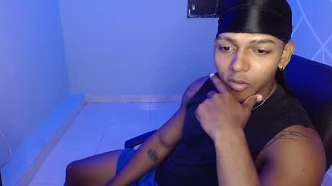 Zoriel online show from April 5, 12:35 pm