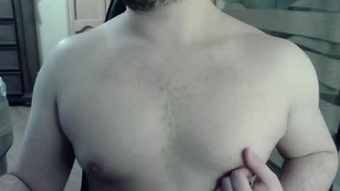 Himbo fox online show from May 27, 6:54 am