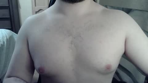 Himbo fox online show from June 6, 6:52 am
