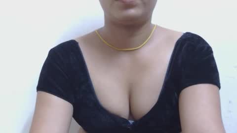 Zoya online show from March 25, 4:58 pm