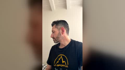 zulloking online show from April 16, 8:25 am