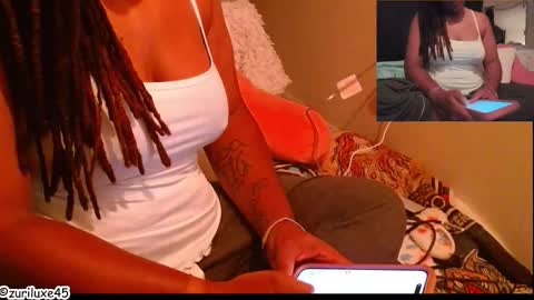 Snapshot of zuriluxe45 chatting on October 13, 6:48 am zuriluxe45 online show from October 13, 6:48 am