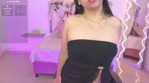 Snapshot of zury_tay chatting on September 25, 12:12 pm ZURY online show from September 25, 12:12 pm