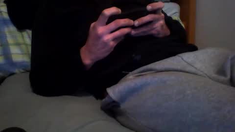 zyggy87 online show from December 16, 4:46 pm