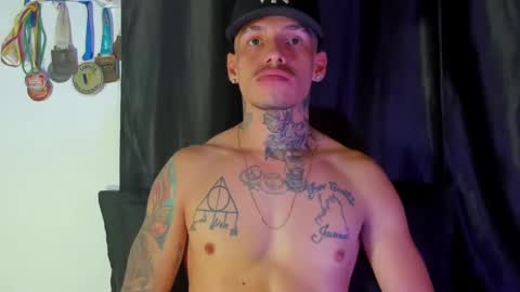 zyon garcia online show from December 28, 9:52 am