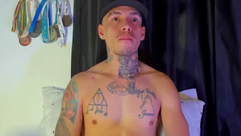 zyon garcia online show from January 25, 8:42 am